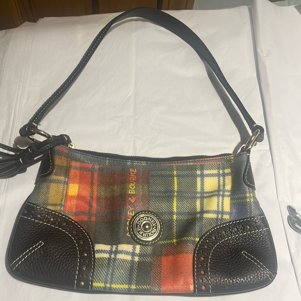 DOONEY & BOURKE PLAID BAG